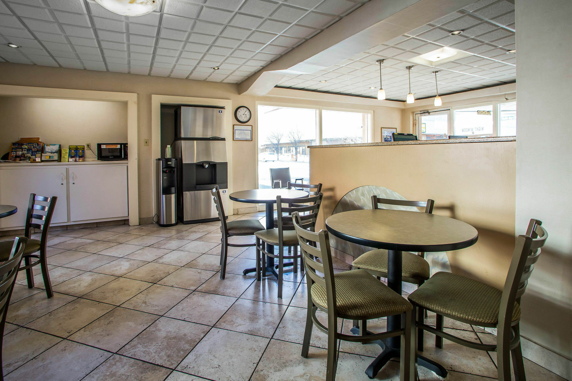 Econo Lodge Beach And Boardwalk Atlantic City Exterior foto